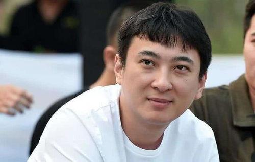 娱乐圈第一人吃瓜